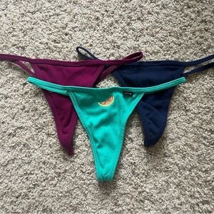 Bundle of VS String Thongs